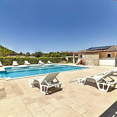 Casa vacanze Mobile In Near Centinera